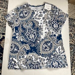 NWT Croft and Barrow Short Sleeve Crew T-shirt